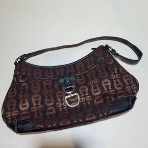 Brown Aigner Purse zipper closure, 2 outside pockets inside zipper/open pocket